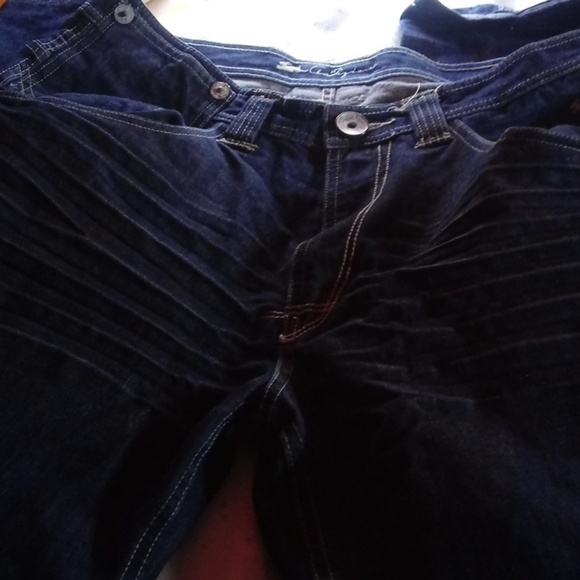 Jeans - Picture 3 of 4